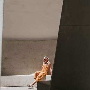 AMY LYNN Mustard tie dress